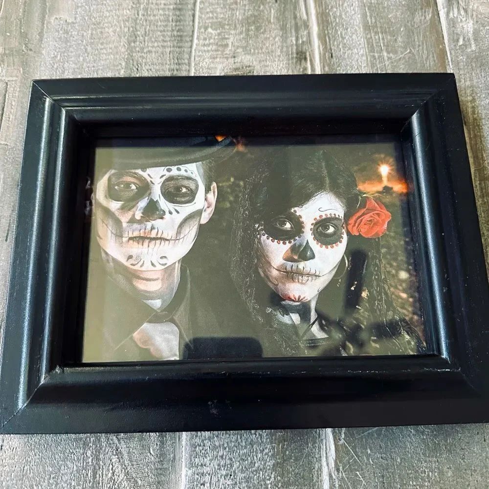 Sugar Skull Halloween Day of the Dead Gothic Couple Framed Picture
